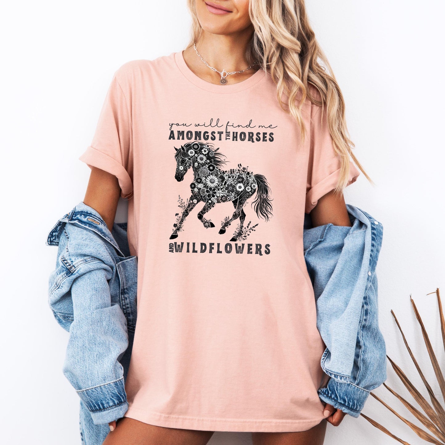 Western Wildflower Horse T-Shirt - Country Equestrian Tee, Floral Horse Graphic, Rodeo Cowgirl Shirt, Boho Western Horse Lover Gift