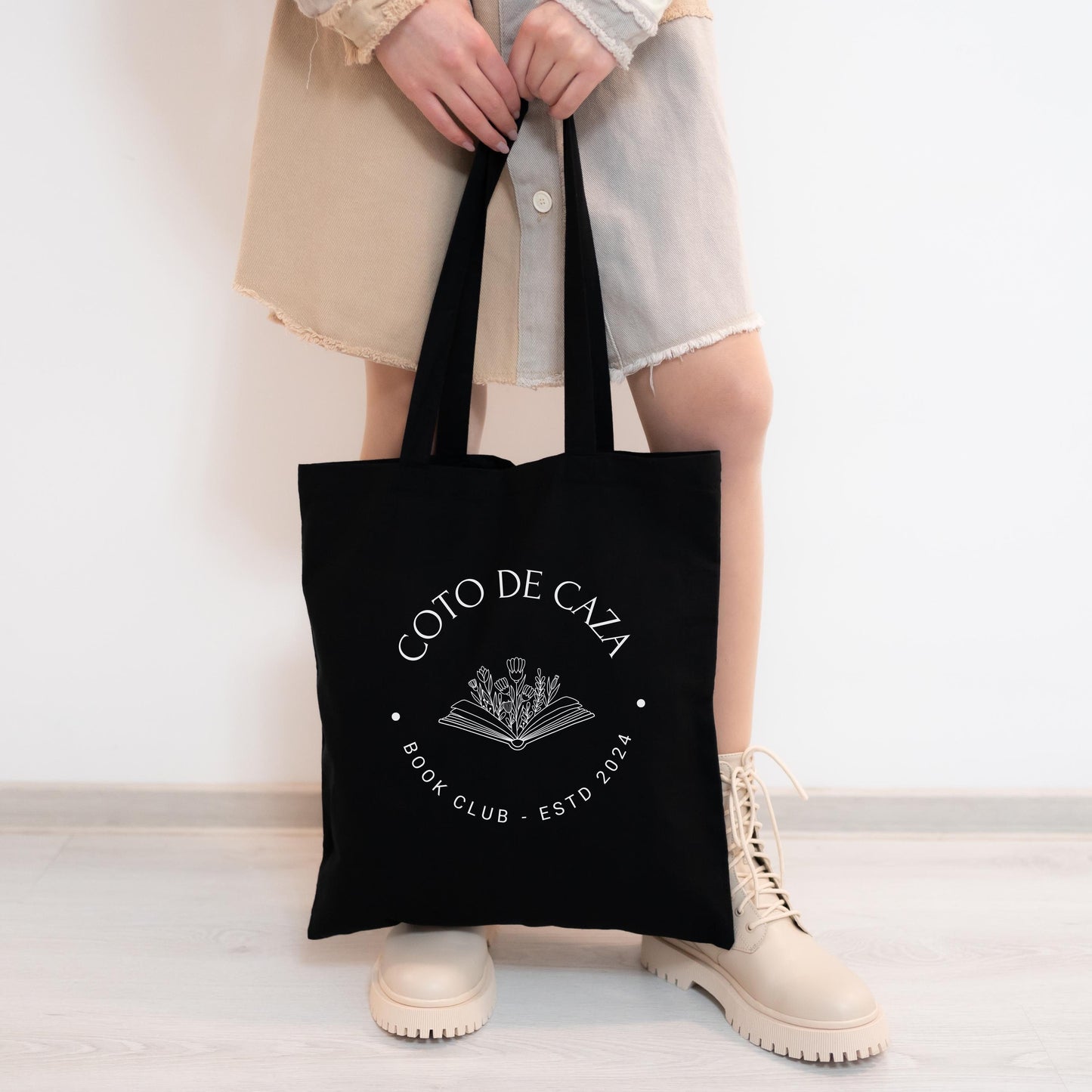 Personalized Book Club Tote: Stylish Library Bag for Readers & Literature Lovers - 2 Color Options