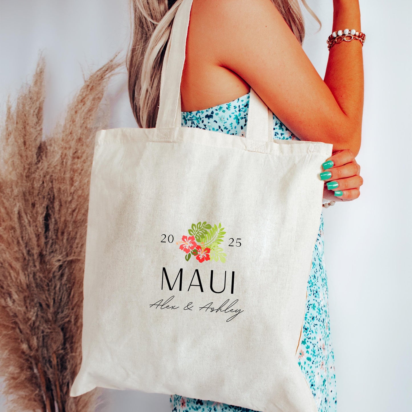 Wedding Tote Bag, Honeymoon Custom Gift, Personalized Tropical Gift Bag - Custom Location Tote - Maui