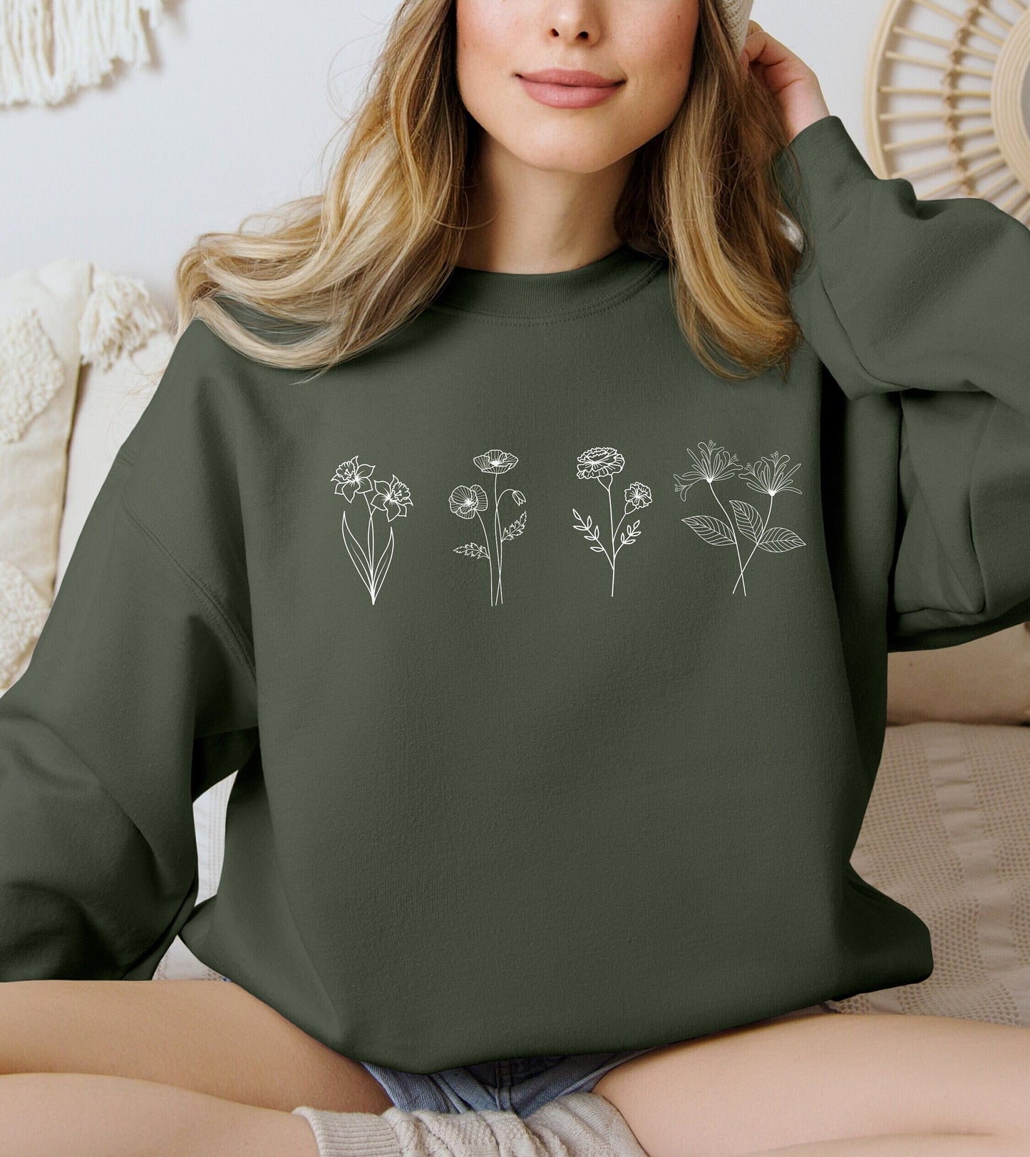 Custom Birth Flower Sweatshirt, Mother's Day Gift Shirt, Birthday Shirt Flowers, Shower Gift, Grandma Birthday Shirt, Grandkid Crewneck