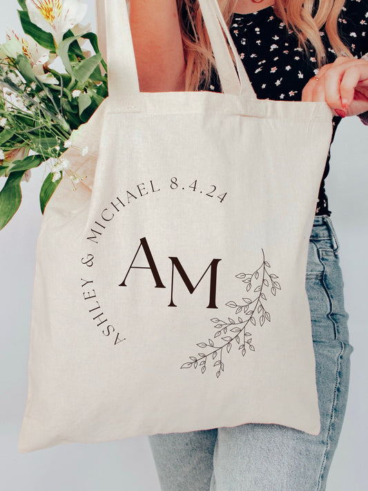 Personalized Bride To Be Gift, Made From Cotton Canvas, Elegant Bag Featuring Wedding Date, Bridal Shower Gift for Her, Custom Bride Tote