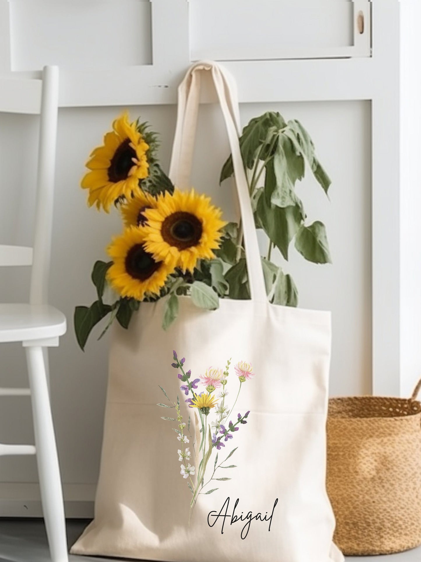 Wildflower Canvas Tote: Personalized & Stylish - Great for Bachelorette Parties, Bridesmaids or Birthday Gifts - Eco-Friendly